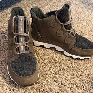 Sorel Men's Olive Brown and Charcoal Gray Lace-Up Boot Sneakers